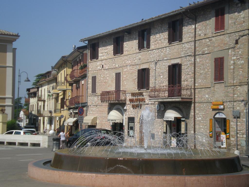 Piazza Degli Angeli Hotell Assisi Exteriör bild