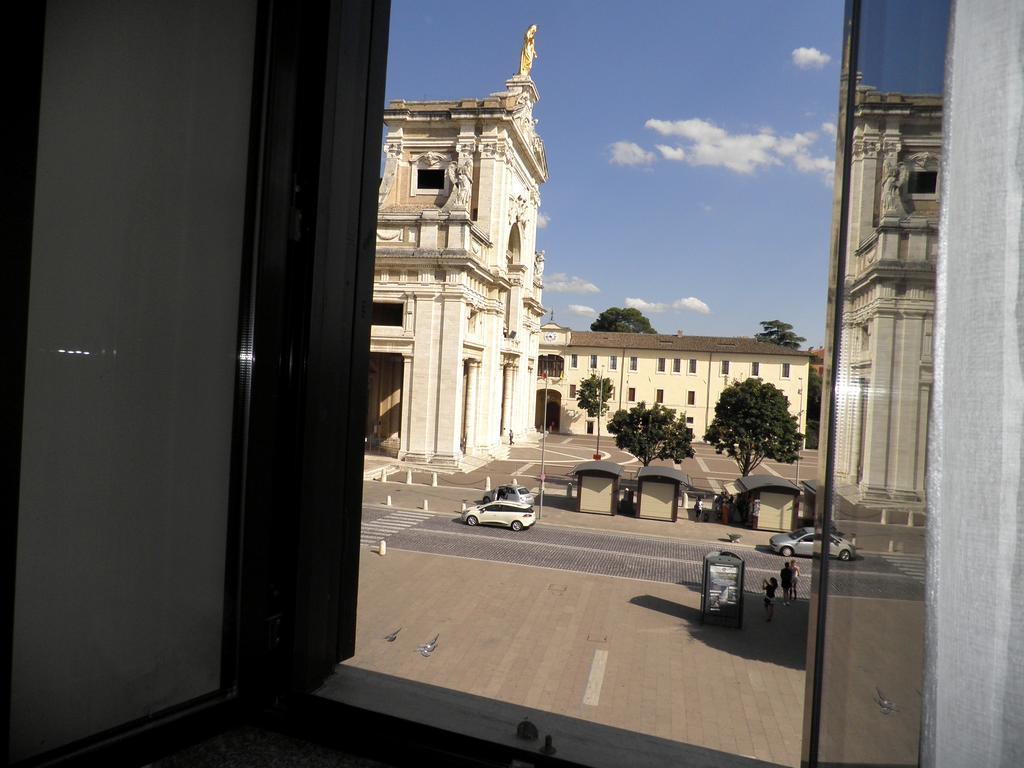 Piazza Degli Angeli Hotell Assisi Exteriör bild